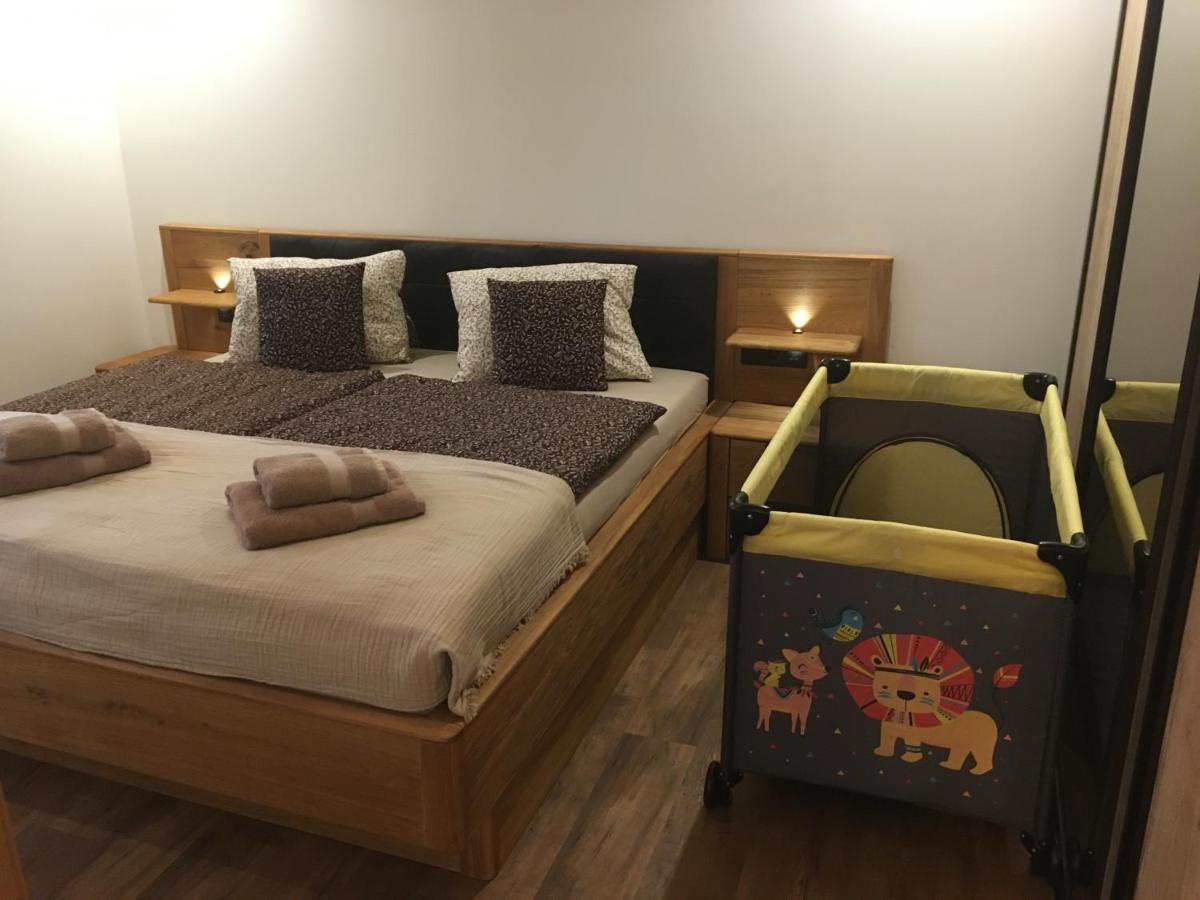 Apartman S Vyhladom Na Stity Ovruc 312 Štrbské Pleso Zewnętrze zdjęcie