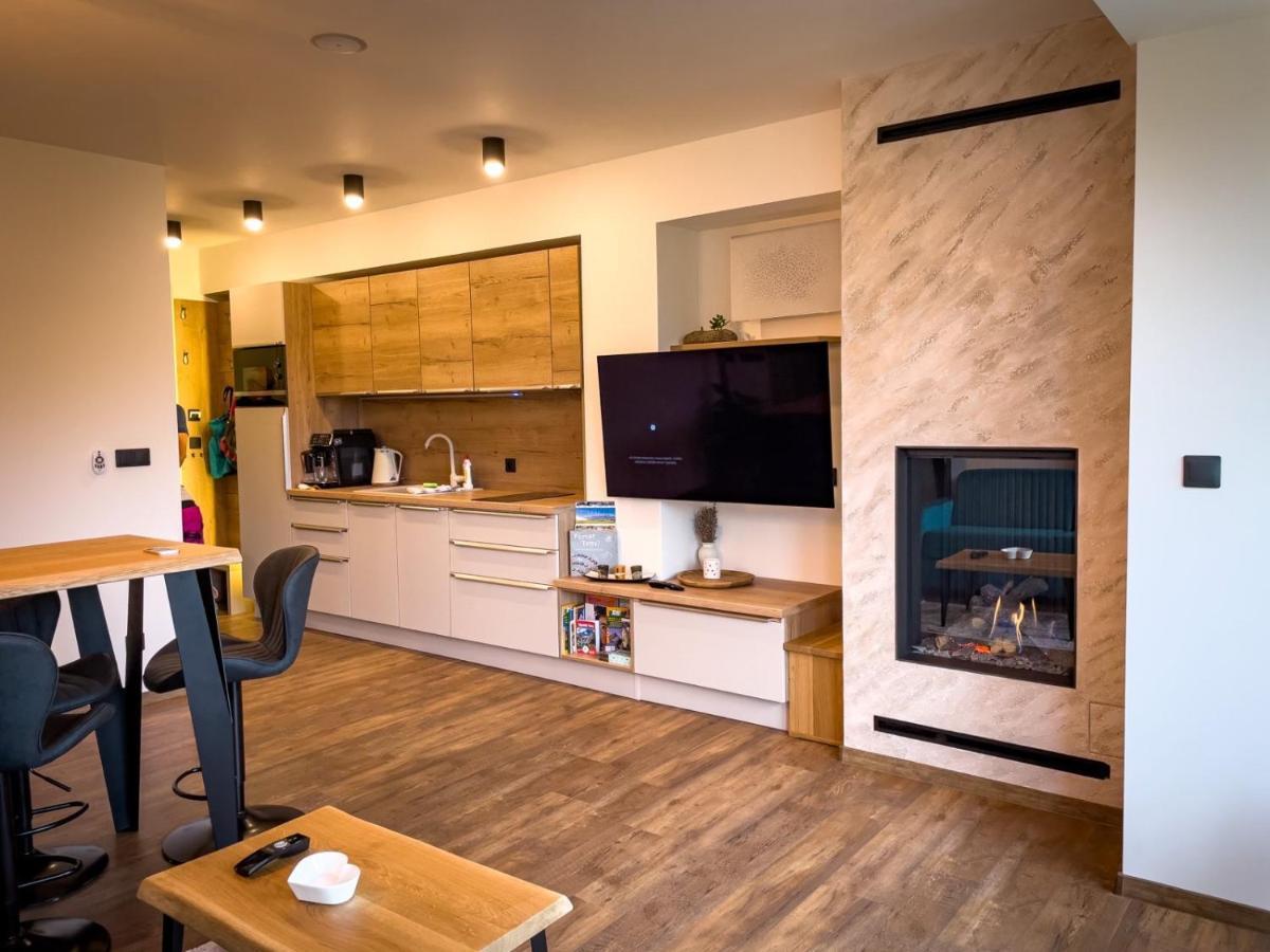 Apartman S Vyhladom Na Stity Ovruc 312 Štrbské Pleso Zewnętrze zdjęcie